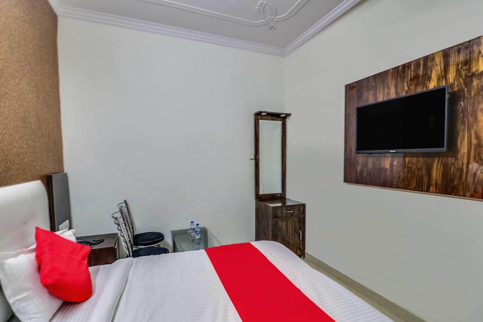 Hotel O Rodstar Chinhat المظهر الخارجي الصورة