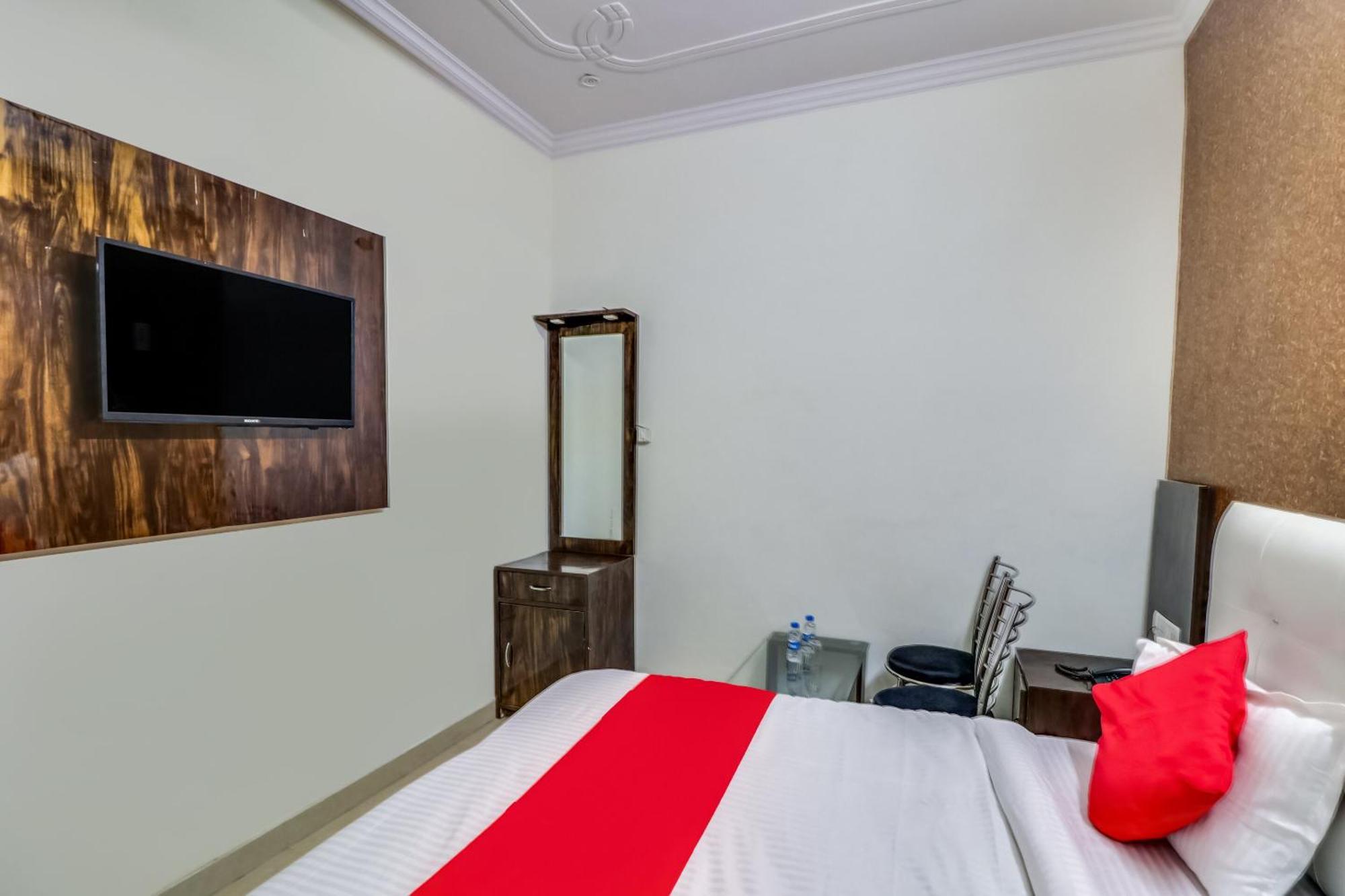 Hotel O Rodstar Chinhat المظهر الخارجي الصورة